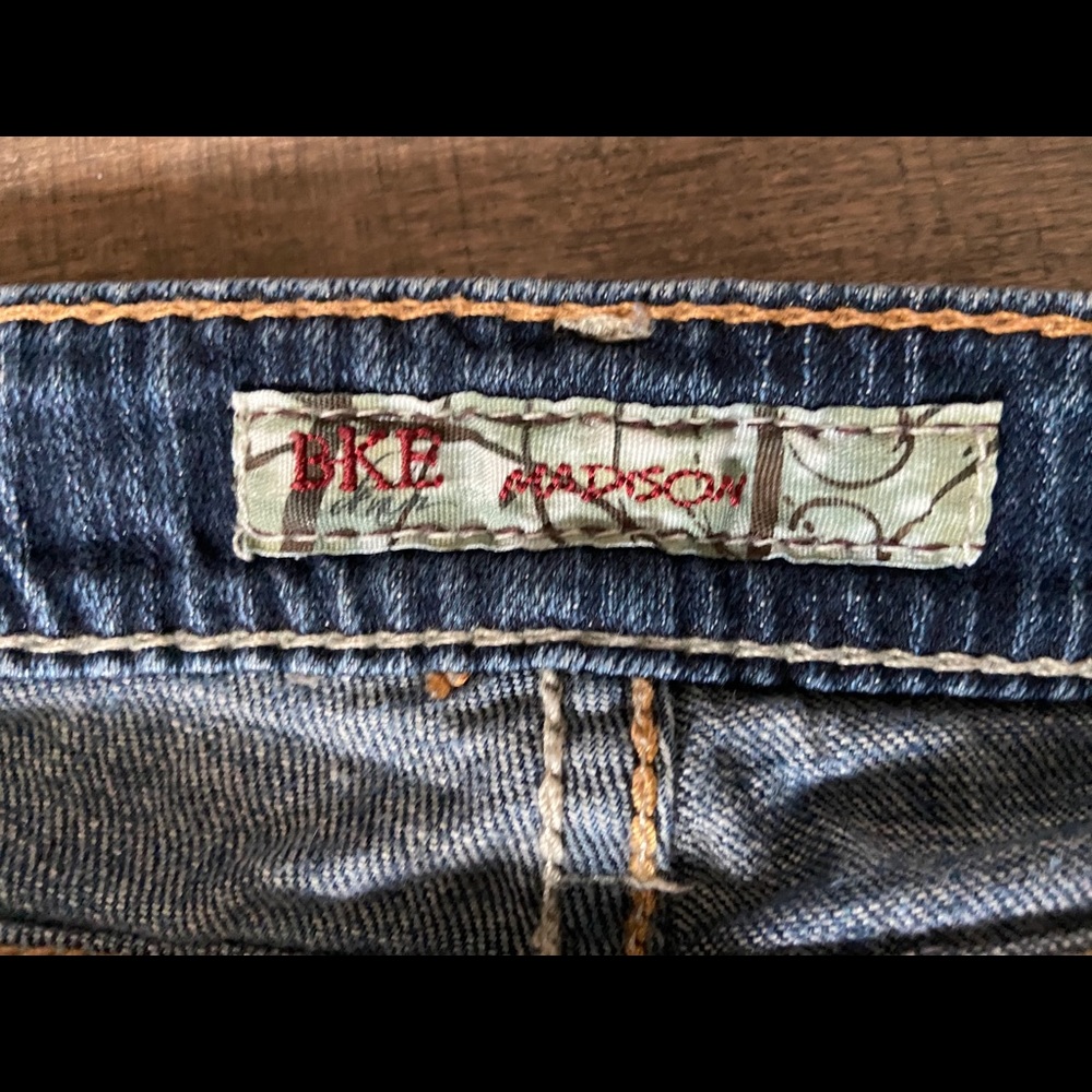 BKE Madison women’s jeans 29 x 33 1/2 distressed